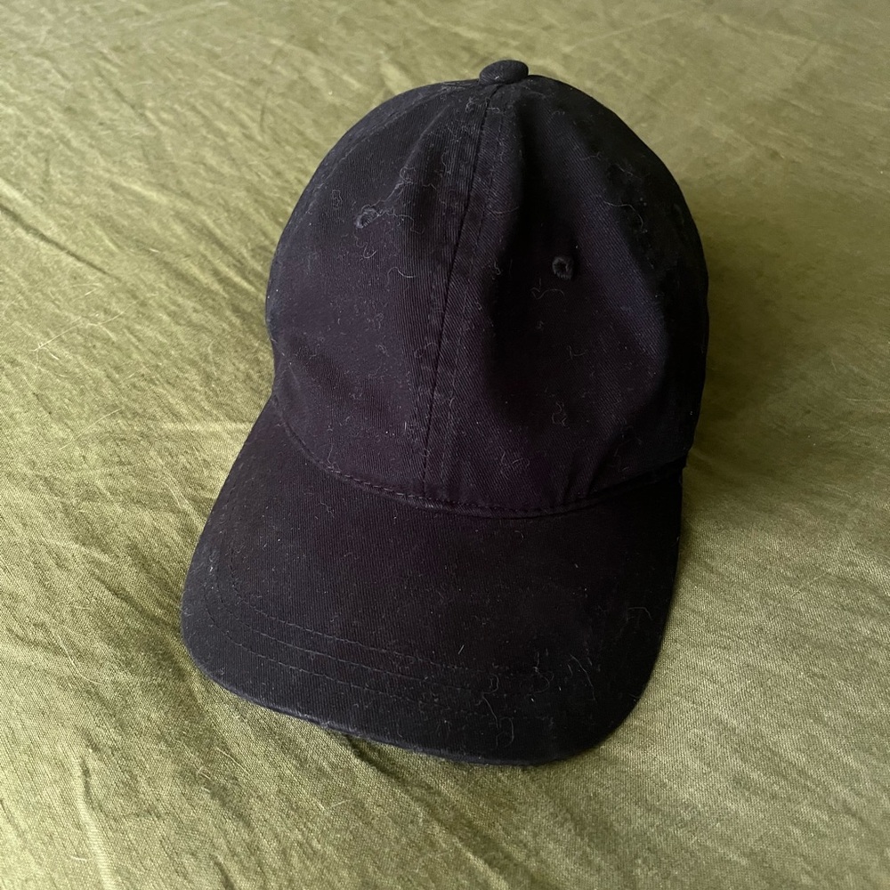 Universal Thread Black Hat